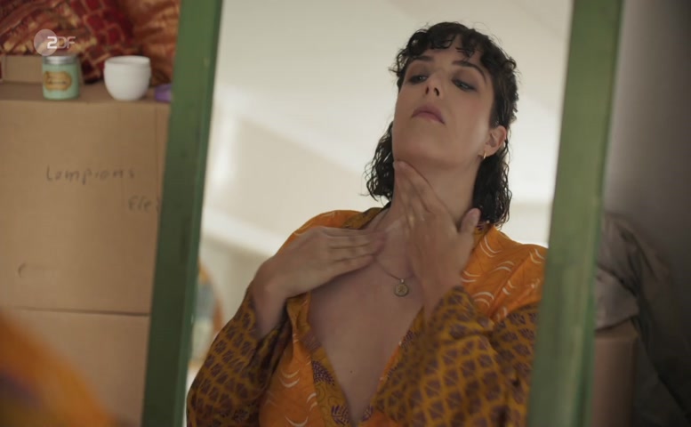 Anna Werner Friedmann Breasts Scene  in Lena Lorenz