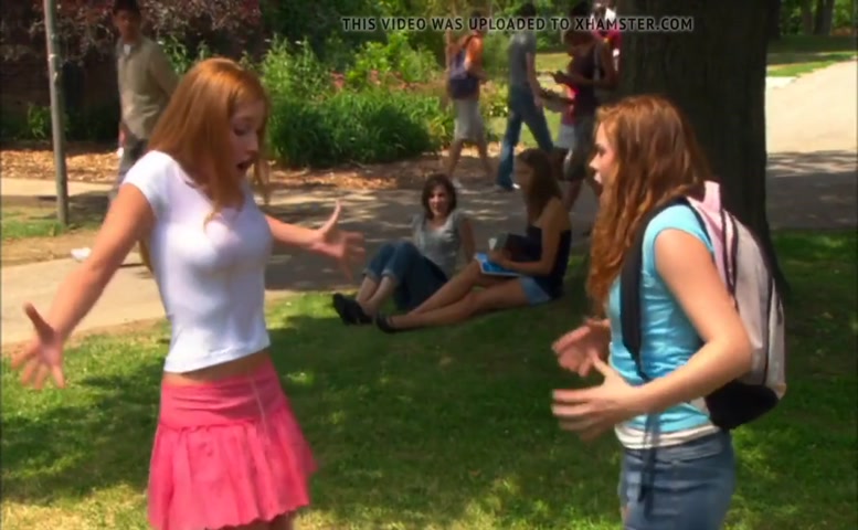 Keri Russell, Jaime Bergman, Elisha Cuthbert Breasts Scene  in Omg Wet Boobs!