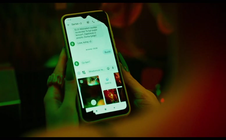 Magdalena Wieczorek Butt,  Thong Scene  in Zadra