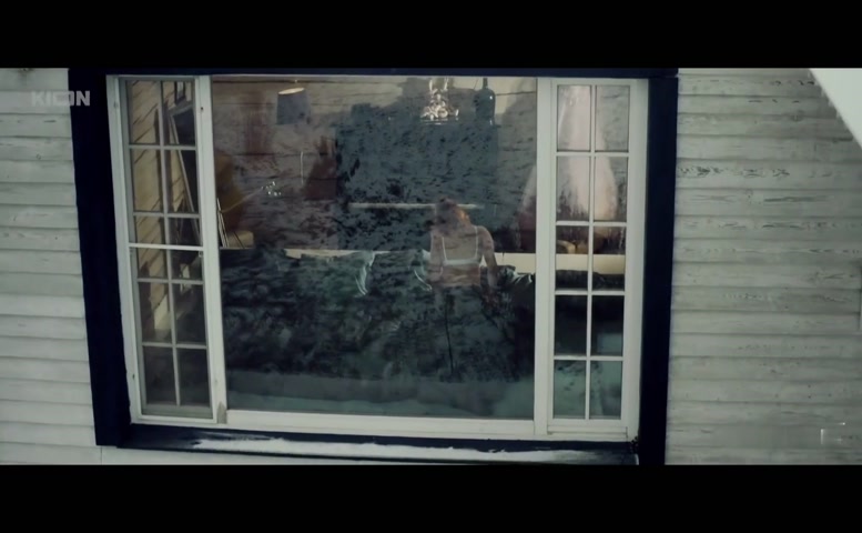 Ekaterina Shumakova Underwear Scene  in Nochnoy Rezhim