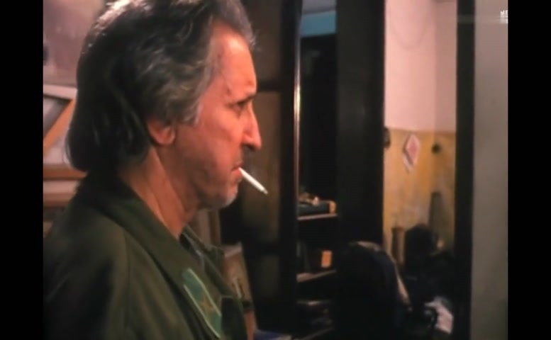 Ana Abbott Butt,  Breasts Scene  in Retrato Do Artista Com Um 38 Na Mao