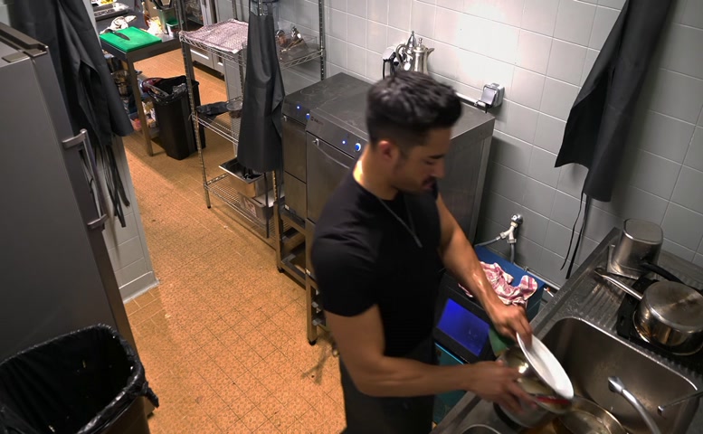 Hannah Fouch Sexy Scene  in Vanderpump Villa