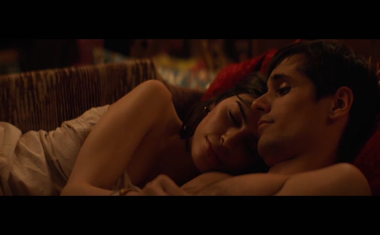 Rose Tapias Butt,  Breasts Scene  in L’Ultima Nit Del Karaoke