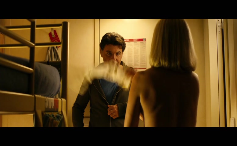 Elisa Servier Breasts,  Underwear Scene  in Bienvenue A Bord