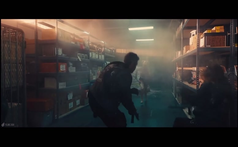 Margot Robbie Sexy Scene  in Birds Of Prey (And The Fantabulous Emancipation Of One Harley Quinn)