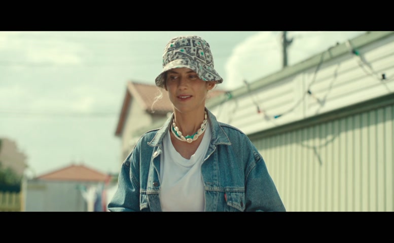 Agnes Croutelle Breasts Scene  in Nice Girls