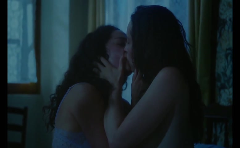 Salome Richard, Camille Moutawakil Lesbian,  Breasts Scene  in L’Echappee