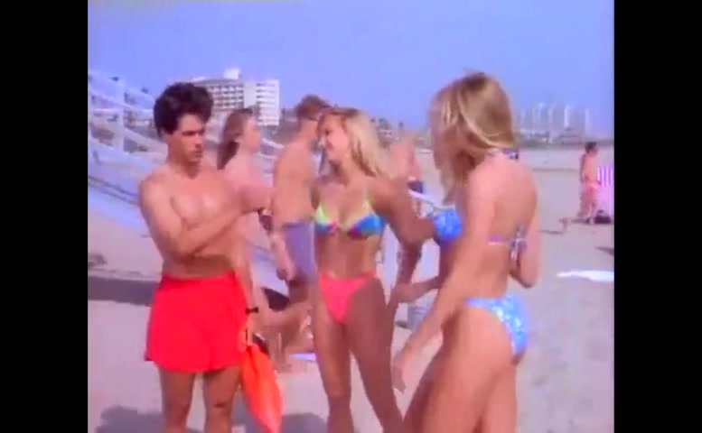 Kelly Packard Breasts,  Bikini Scene  in California Dreams