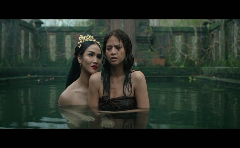 Aulia Sarah, Claresta Taufan Kusumarina, Maudy Effrosina Sexy Scene  in Dancing Village: The Curse Begins