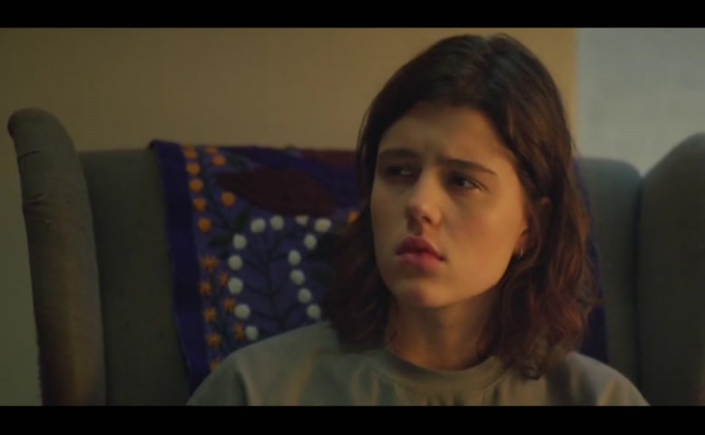 Anna Nevskaya Sexy Scene  in Vzroslye