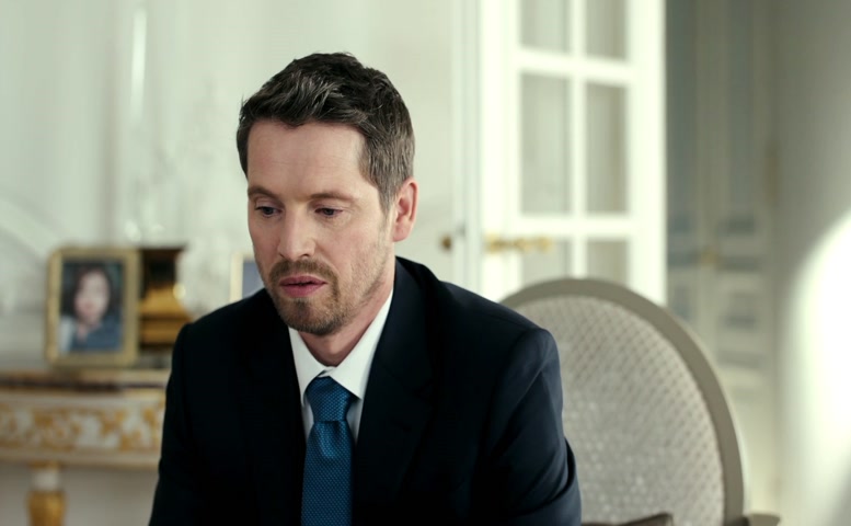 Anne Consigny, Karina Testa Lesbian,  Underwear Scene  in La Maison