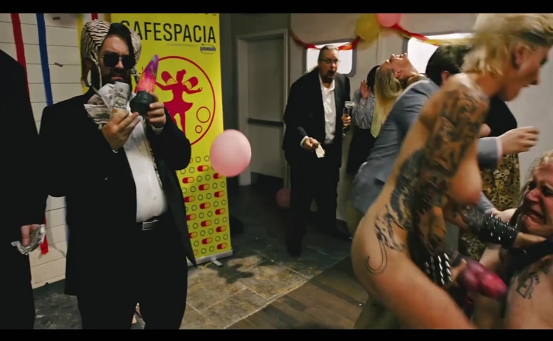 Amanda Flowers, Elizabeth D’Ambrosio, Nadia White, Vada Callisto Breasts,  Bush Scene  in Shakespeare’S Shitstorm