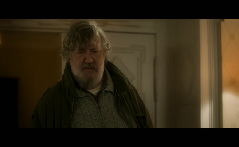 Lena Dunham Underwear Scene  in Treasure