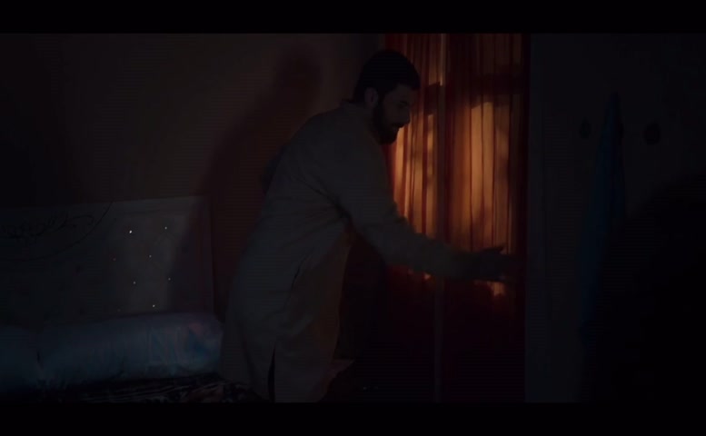 Leyla Tanlar Sexy Scene  in Runaway