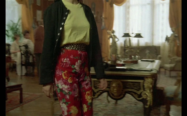 Mathilda May Sexy Scene  in Les Rois Du Gag