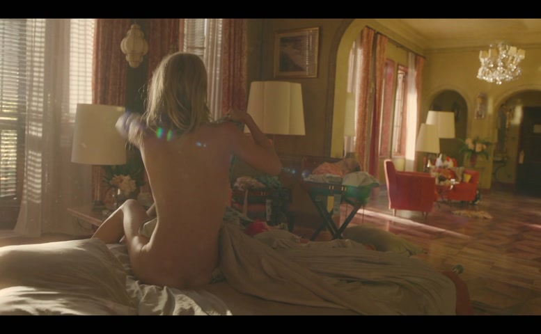 Leila George Butt Scene  in Disclaimer