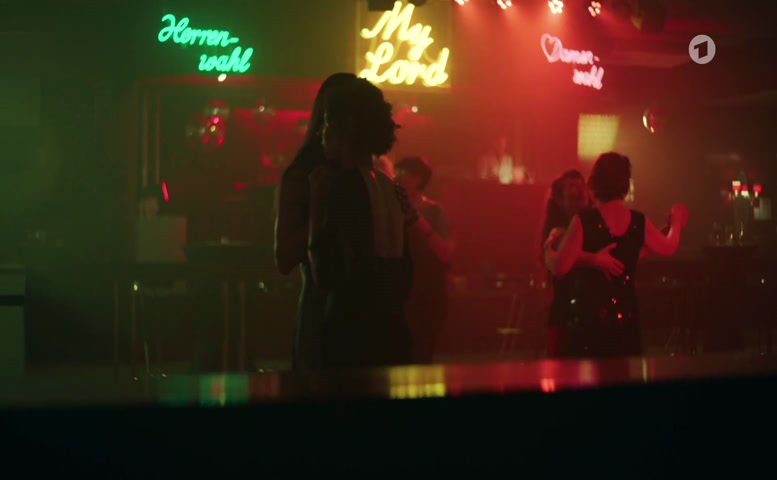 Bella Dayne Sexy Scene  in Tatort