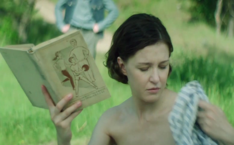 Evgeniya Kregzhde Breasts,  Underwear Scene  in Ya Ne Mogu Bez Tebya