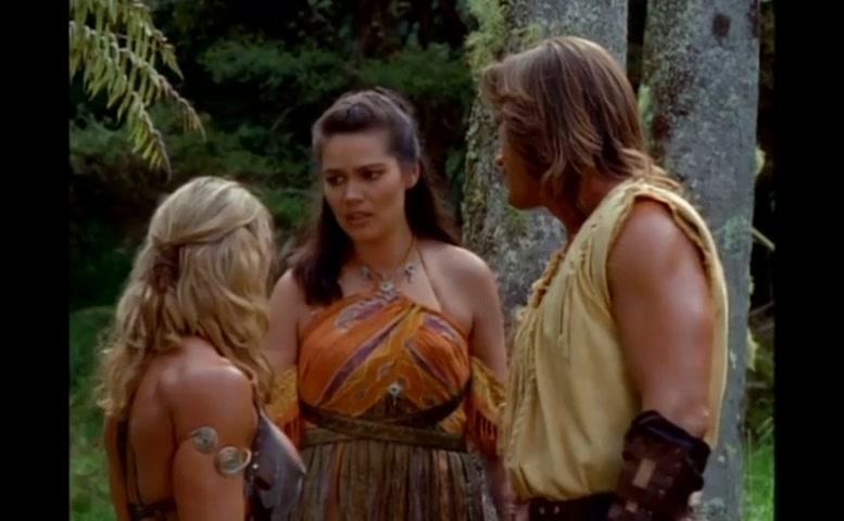 Cory Everson Breasts Scene  in Hercules: The Legendary Journeys