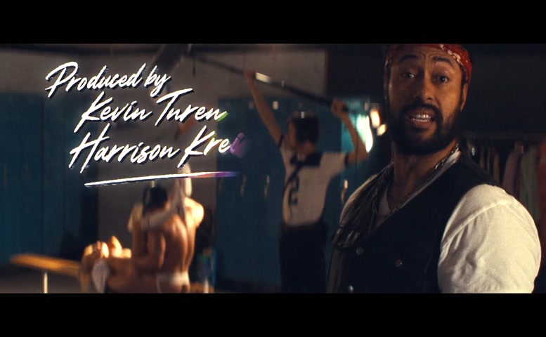 Chloe Farnworth Breasts Scene  in Maxxxine