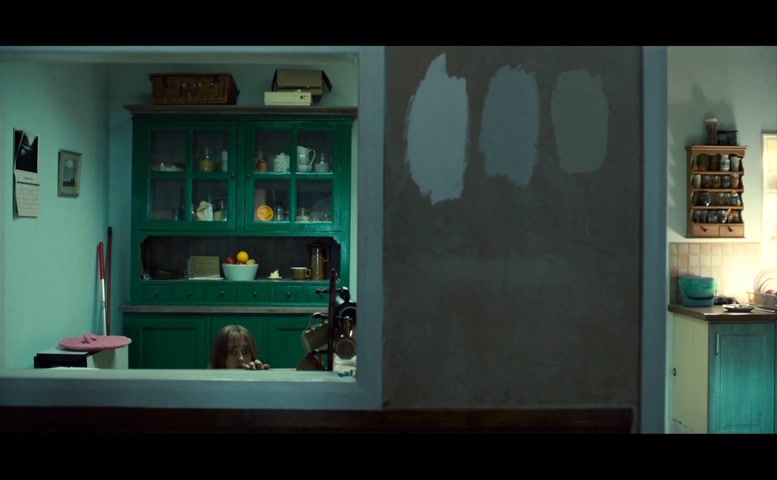 Ella Purnell Sexy Scene  in Sweetpea