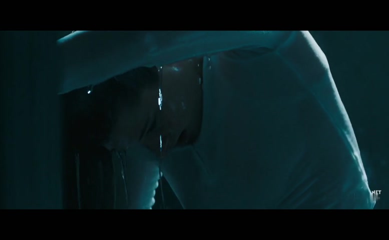 Svenja Jung Sexy Scene  in Fly