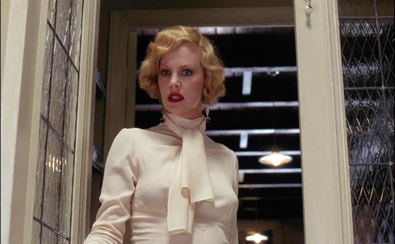 Penelope Cruz, Charlize Theron Sexy Scene  in Head In The Clouds