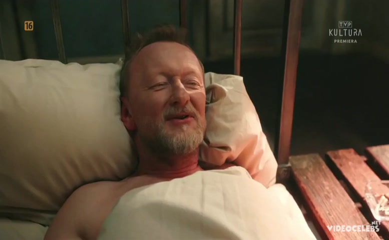 Aleksandra Batko Butt,  Breasts Scene  in Komedianci, Czyli Konrad Nie Zyje