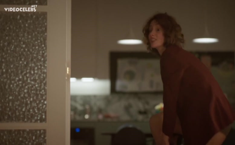 Aleksandra Pisula Lesbian,  Underwear Scene  in Moj Agent