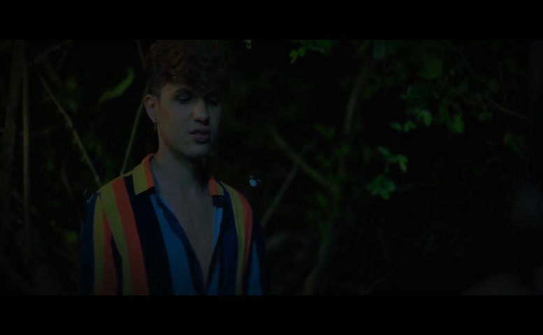 Luiza Parente Lesbian, Breasts Scene in Stranded