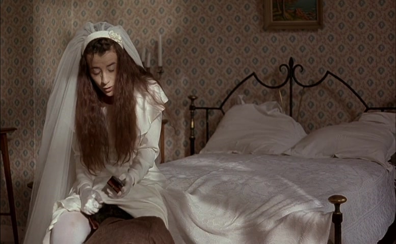 Romane Bohringer Breasts Scene in Vigo