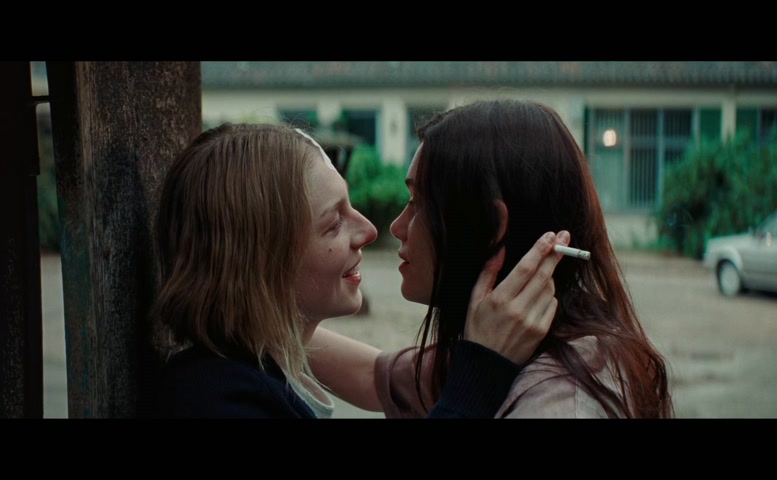 Astrid Berges-Frisbey, Hunter Schafer Lesbian Scene in Cuckoo