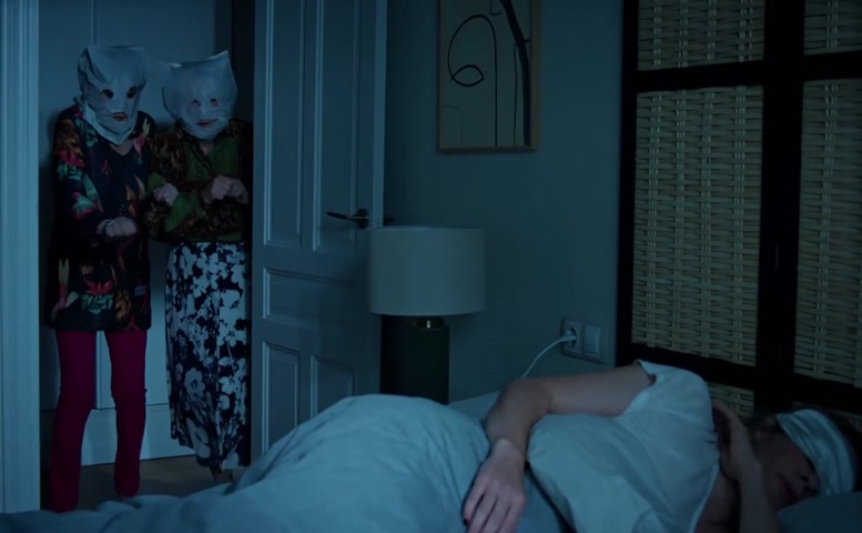 Maria Adanez Sexy Scene in La Que Se Avecina