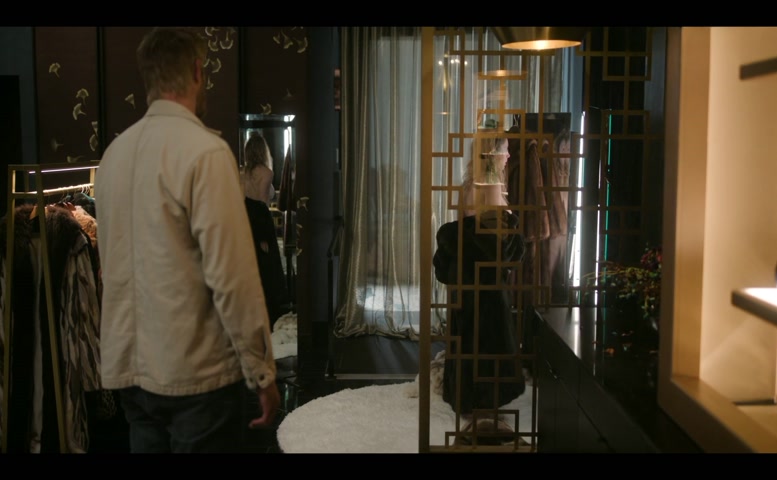 Leah Gibson Breasts, Butt Scene in Earth Abides