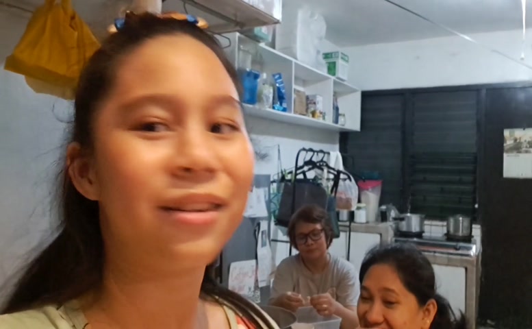 Soluto Aaryan Sexy Scene in Party Bangers Ki Katha