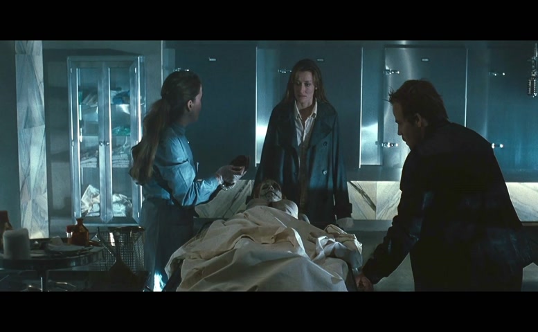 Gesine Cukrowski Breasts Scene in Feardotcom