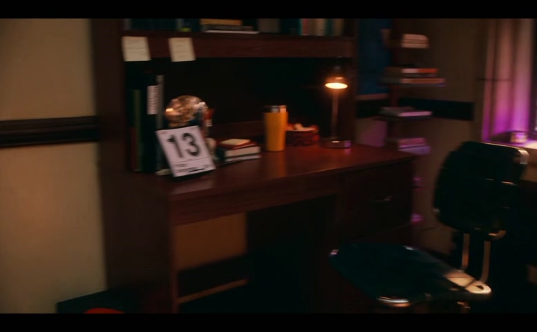 Pauline Chalamet, Alyah Chanelle Scott Underwear Scene in The Sex Lives Of College Girls