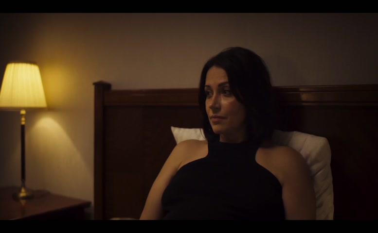 Kasia Warnke Lesbian Scene in Rzeczy Niezbedne