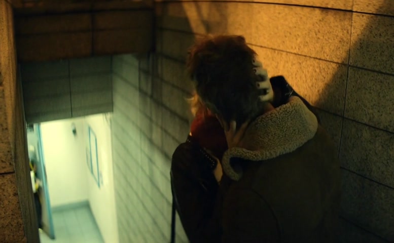 Margot Bancilhon Sexy Scene in Rouge Vif