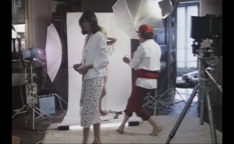 Fanny Cottencon Breasts Scene in Le Roi Des Cons