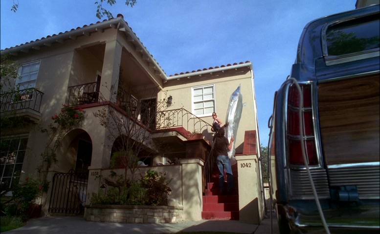 Amy Jo Johnson Sexy Scene in What About Brian