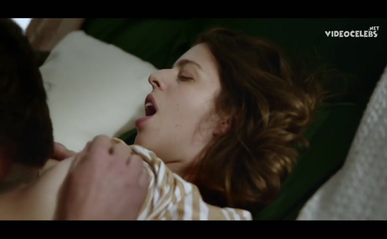 Bar Elyakim Breasts Scene in The Last Man