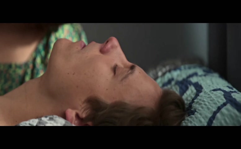 Julia Wieniawa-Narkiewicz Underwear Scene in Unpredictable