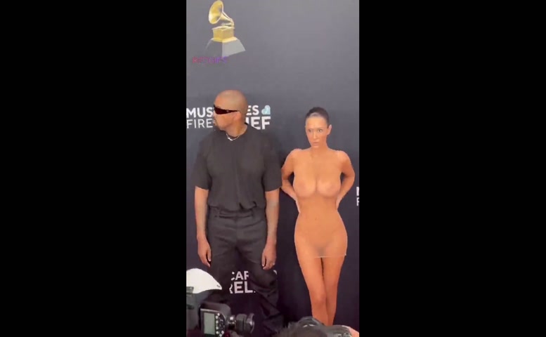 Bianca Censori Butt, Breasts Scene in Bianca Censori The Grammy Awards (2025)