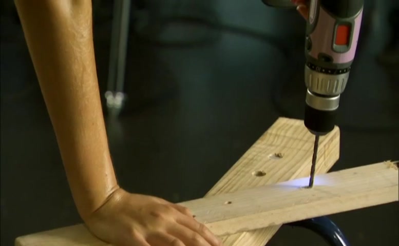 Sam Frost, Alexandra Horder Butt, Breasts Scene in 30 Seconds