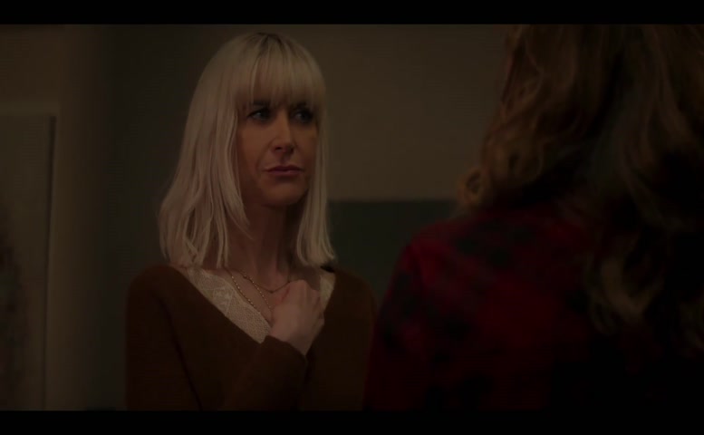 Eve Myles, Katherine Kelly Lesbian Scene in The Crow Girl