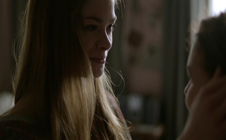 Pauline Renevier, Valeria Eisenbart, Emilia Bernsdorf Lesbian Scene in Unter Anderen Umstanden