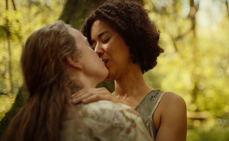 Jasmin Savoy Brown, Liv Hewson Lesbian Scene in Yellowjackets