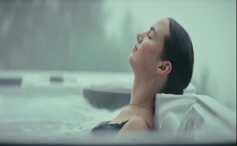 Martyna Byczkowska Butt, Breasts Scene in Nieprzyjaciel