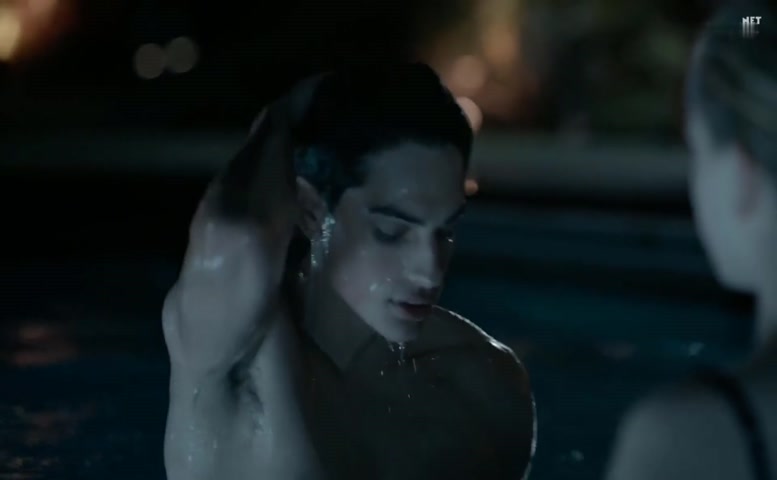 Diane Kruger Lesbian Scene in Swimming With Sharks